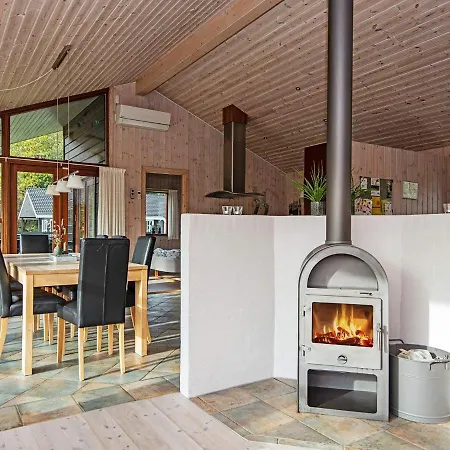 L Tatil Evi Toftlund